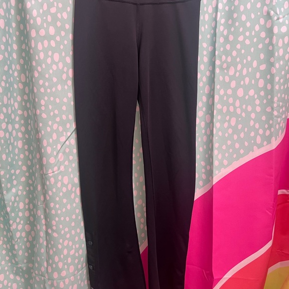 ALO Yoga Pants - Alo woman leggings